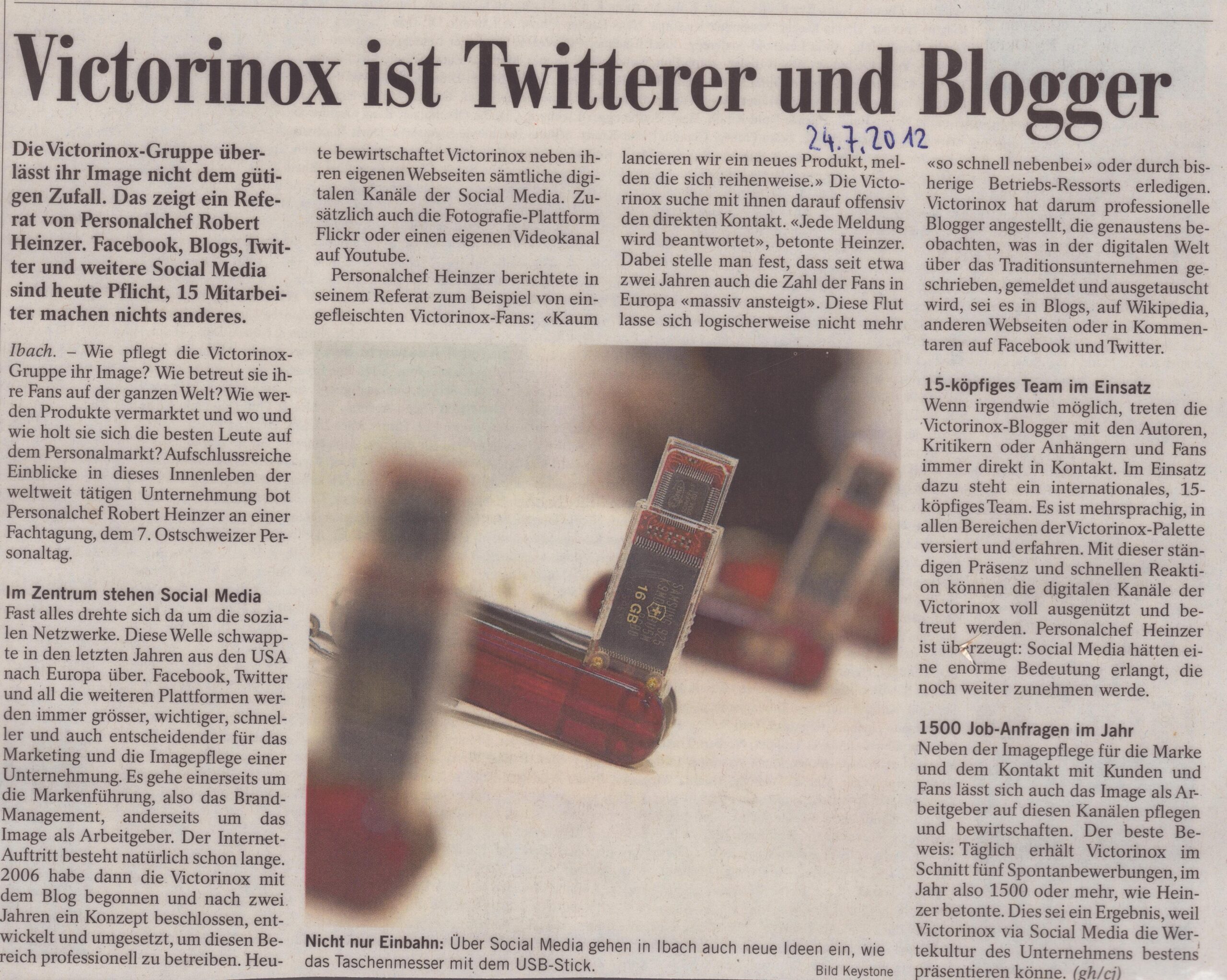 Social Media mit Vx
gh/cj Clavadetscher, Bote der Urschweiz, 2012, ZeVic29